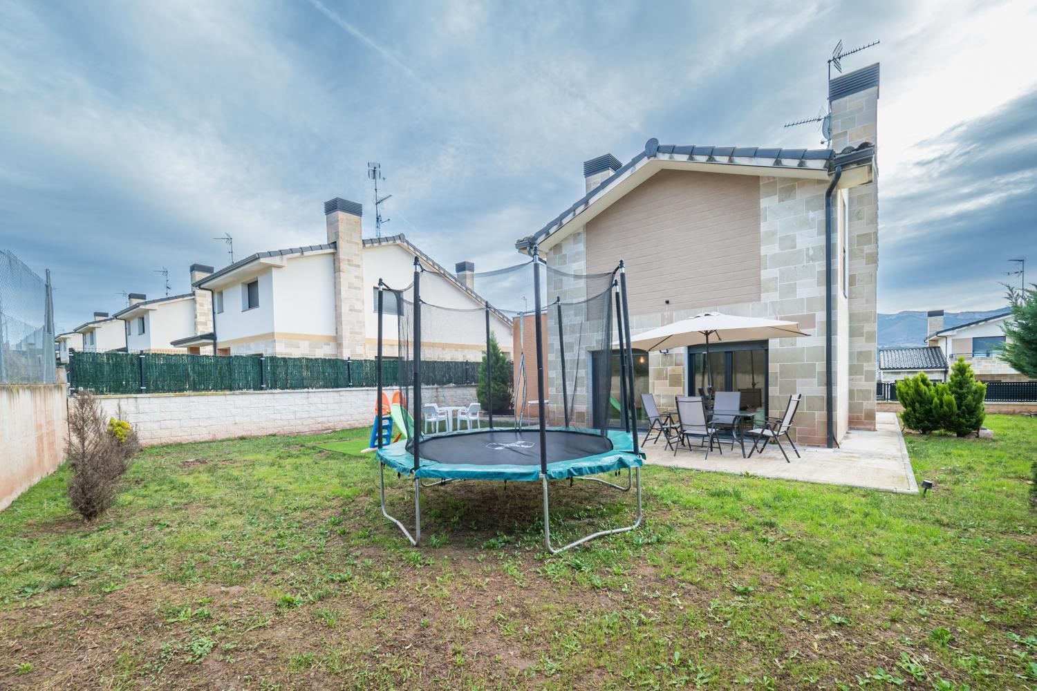Casa Nea, Tu Hogar En La Rioja Villa Nalda Dış mekan fotoğraf